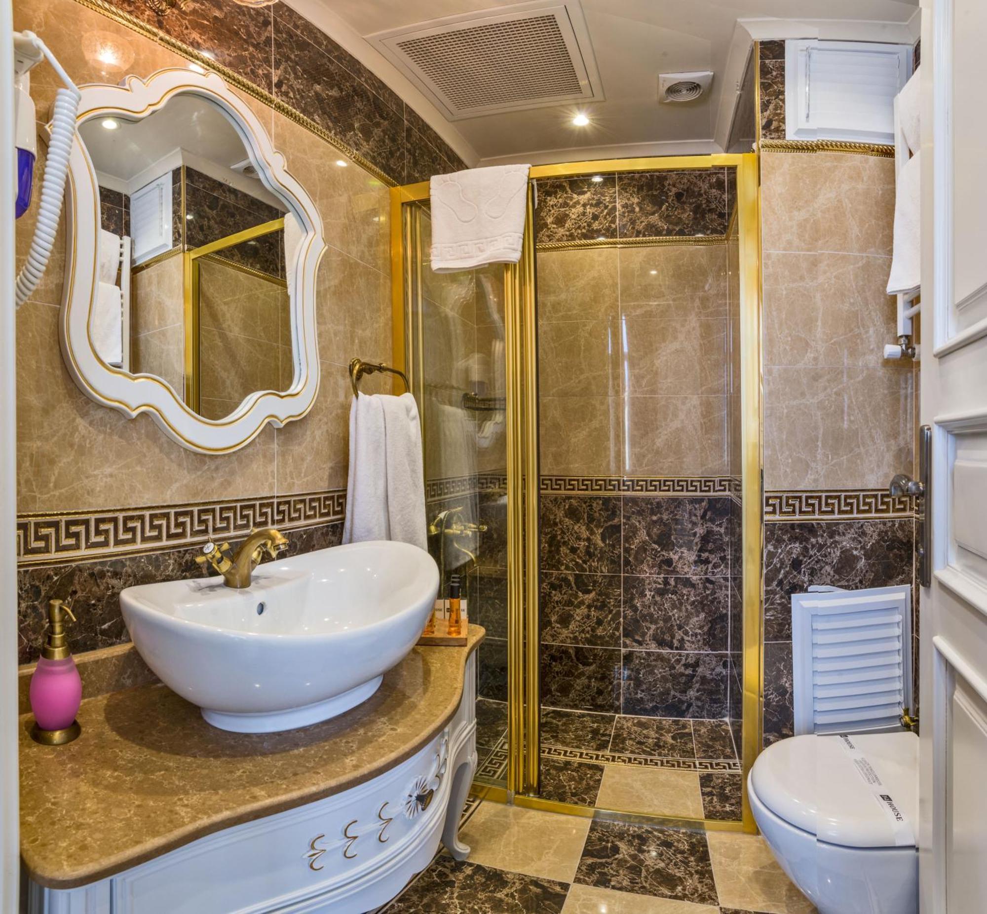 Iq Hotel Istanbul Exterior foto