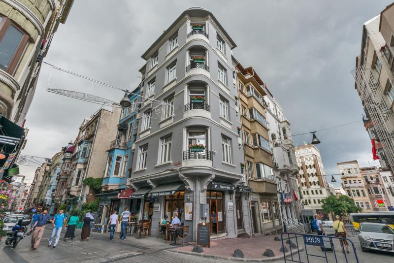 Iq Hotel Istanbul Exterior foto